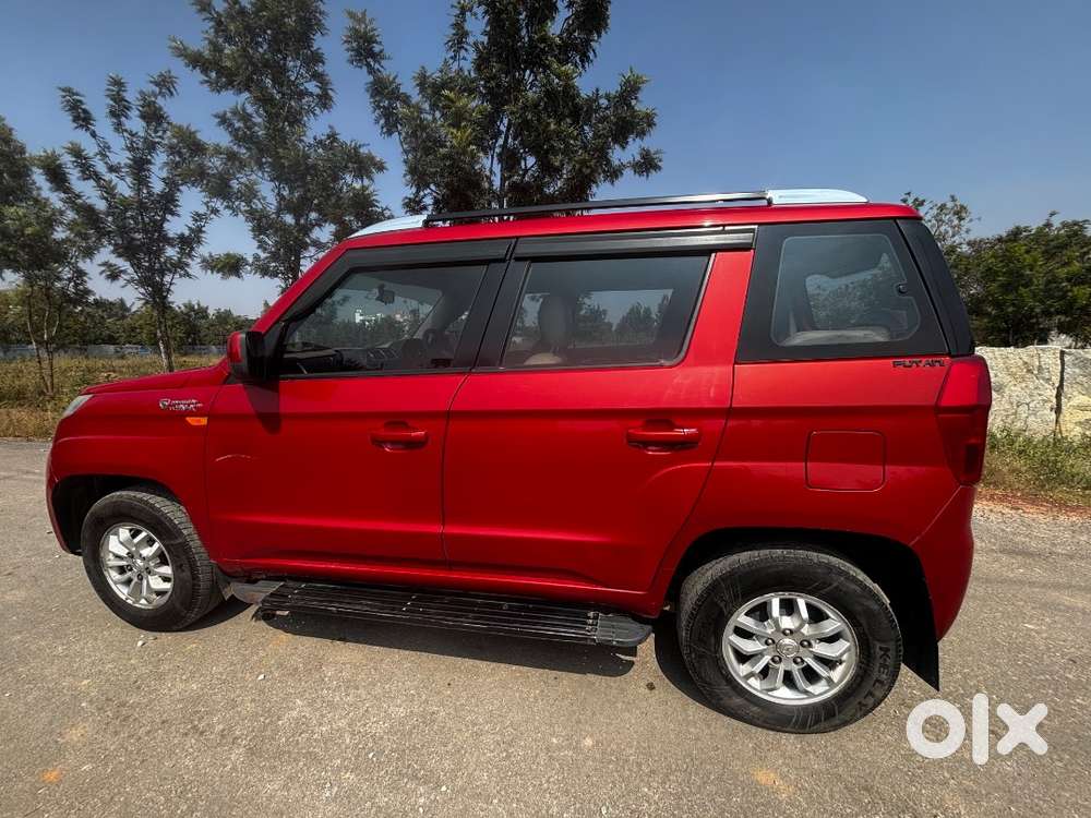 Mahindra Tuv300 T8 Automatic