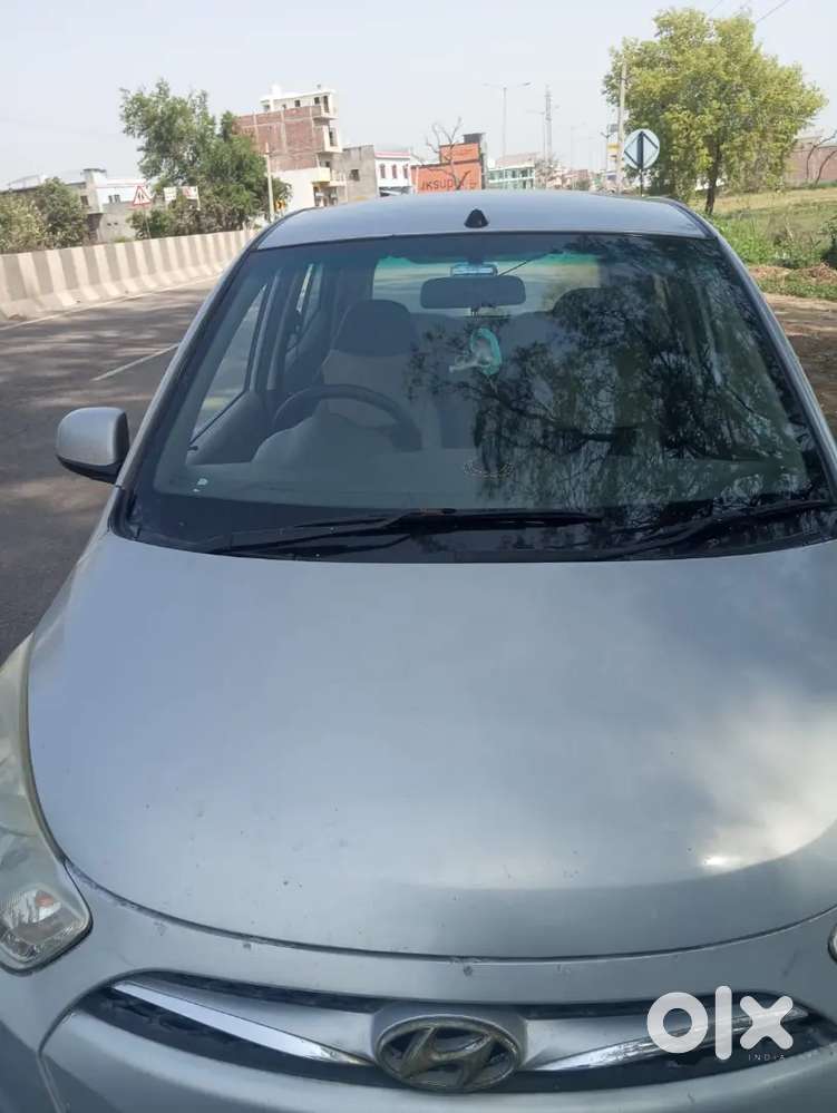 Up 14 Hyundai I10 2016 Petrol 45300 Km Driven