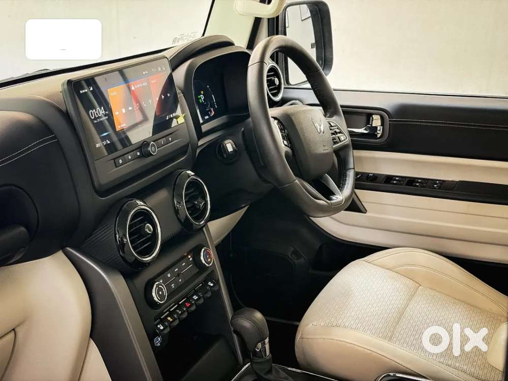 Mahindra Thar Roxx, 2024, Petrol