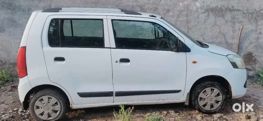 Wagon R In White Colour