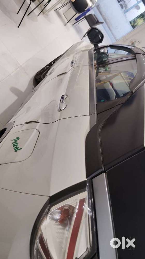 Tata Nexon 1.2 Revotron Xza Plus, 2020, Petrol