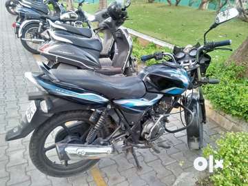 BAJAJ DISCOVER ON SALE 100 CC Motorcycles 1759537911