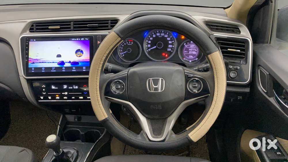 Honda City I-vtec V, 2018, Petrol