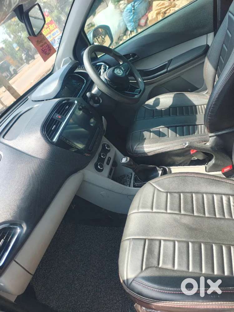 Tata Tiago 1.2 Revotron Xt (o), 2024, Petrol