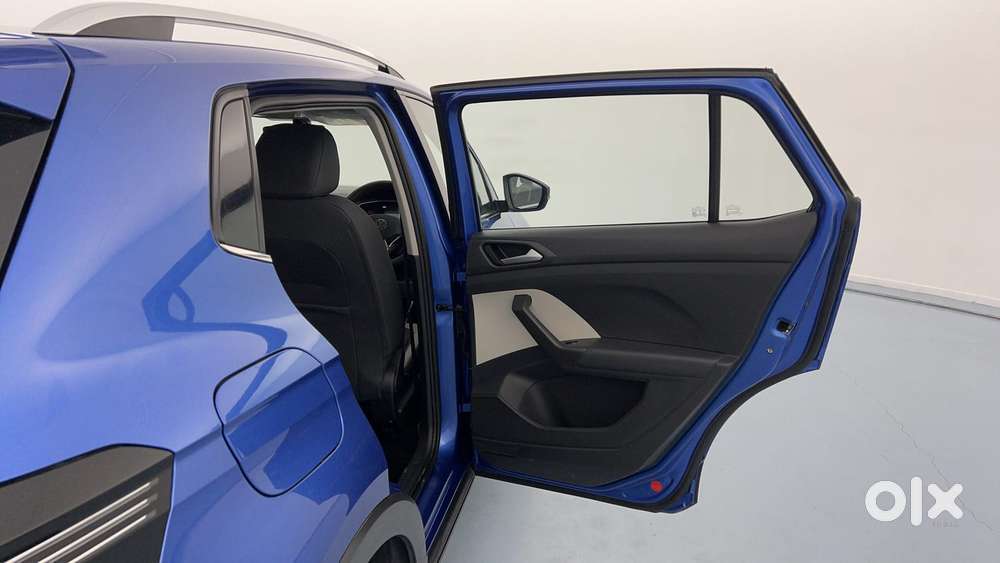 Volkswagen Taigun Topline 1.0 Tsi At (electric Seats), 2023, Petrol