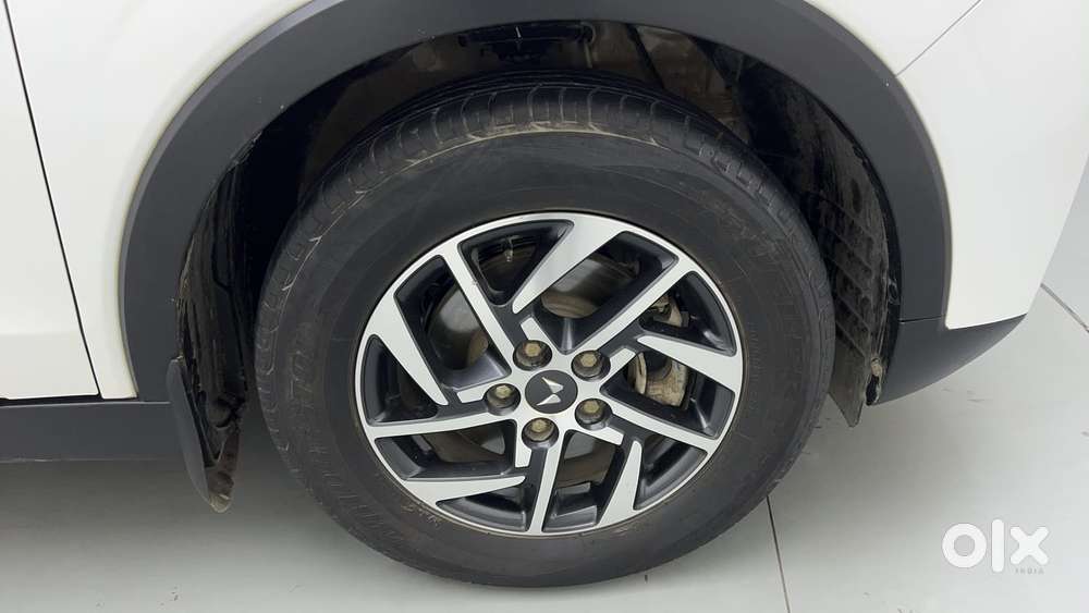 Mahindra Xuv300 W8 Option, 2024, Petrol