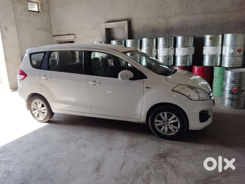 2016 Maruti Suzuki Ertiga Zdi+ Shvs