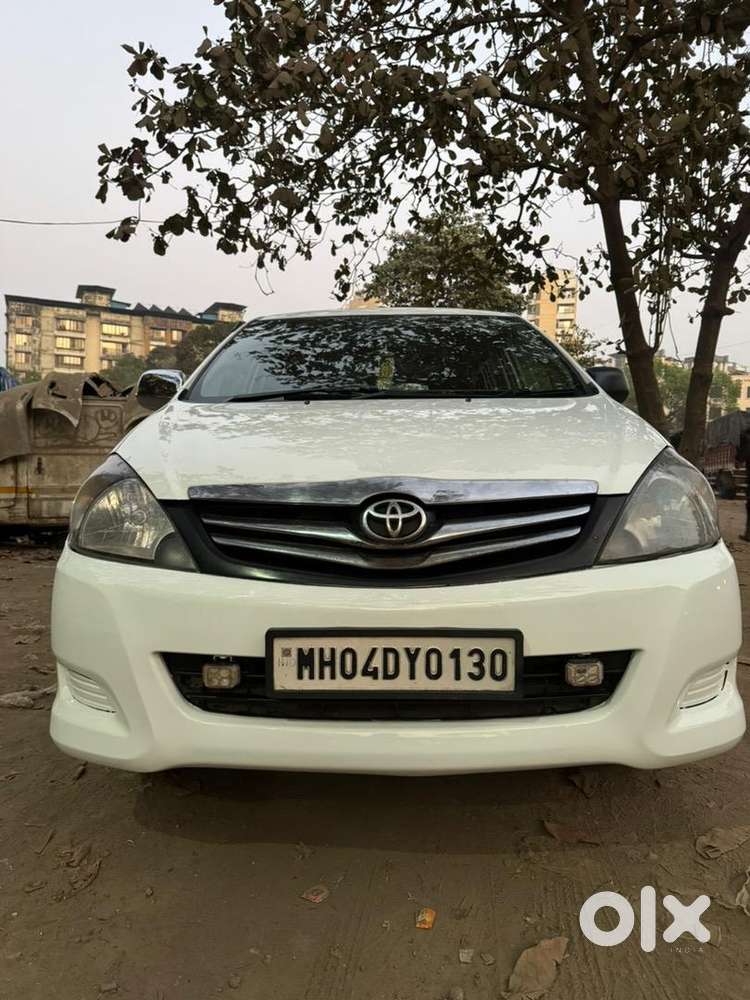 Toyota Innova 2009 Cng & Hybrids Well Maintained