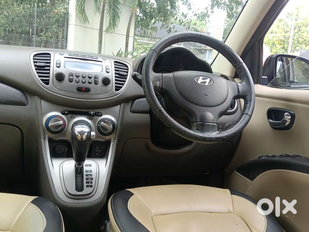 Hyundai I10 Sportz At, 2013, Petrol