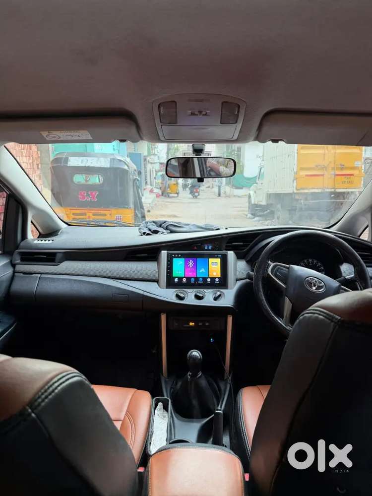 Toyota Innova Crysta 2016 Variant