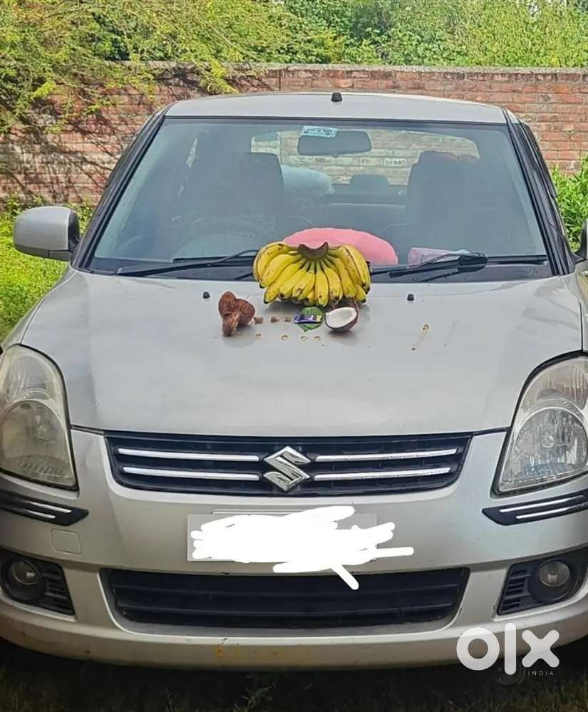 Maruti Suzuki Dzire 2010 Petrol 70000 Km Driven