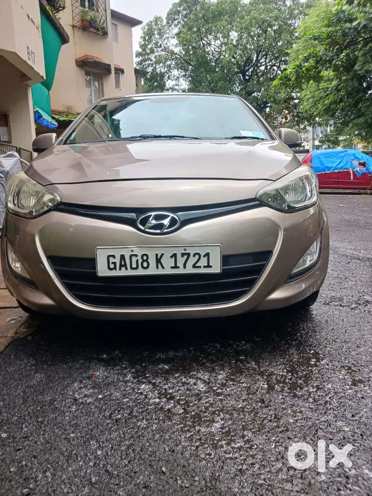 Hyundai I20 Sportz Automatic Petrol 2012