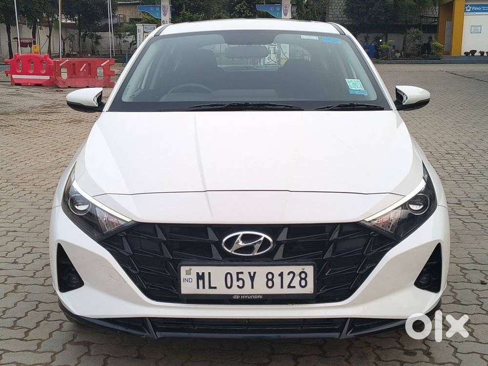 Hyundai I20 Asta (o) 1.2 Ivt, 2022, Petrol