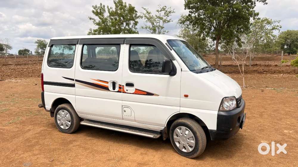 New Car Le Liya Hu