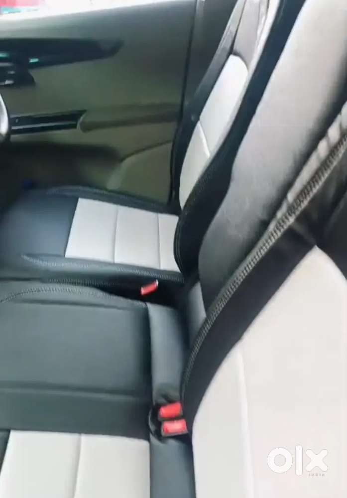 Mahindra Kuv 100 2016 Car