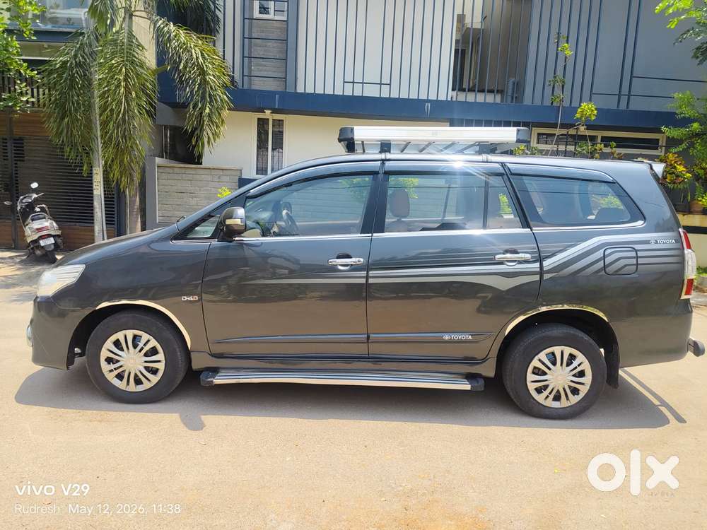 Toyota Innova 2.5 G (diesel) 7 Seater, 2015, Diesel