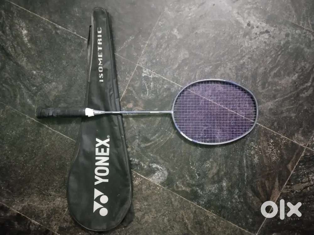 Badminton racket Attack 9 26 LBS String tension