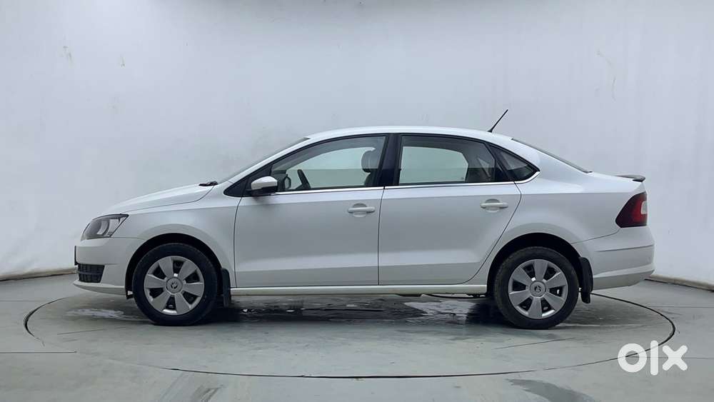 Skoda Rapid 1.0 Tsi Active, 2020, Petrol
