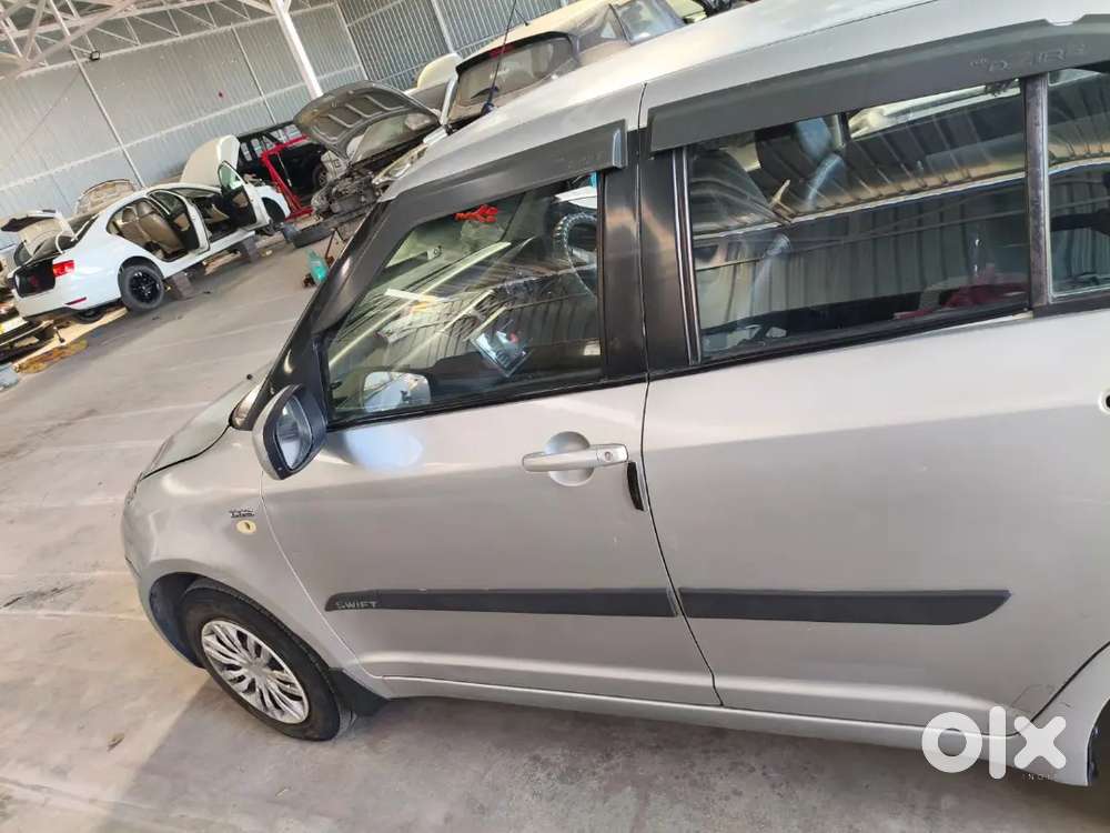 Gadi Sari Che 
Sari Avrej
Enjin Pawoer Full Che