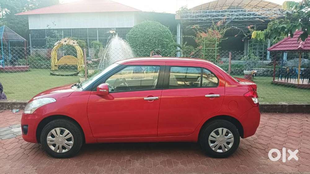 Maruti Suzuki Swift Dzire 1.2 Vxi Bsiv, 2014, Petrol