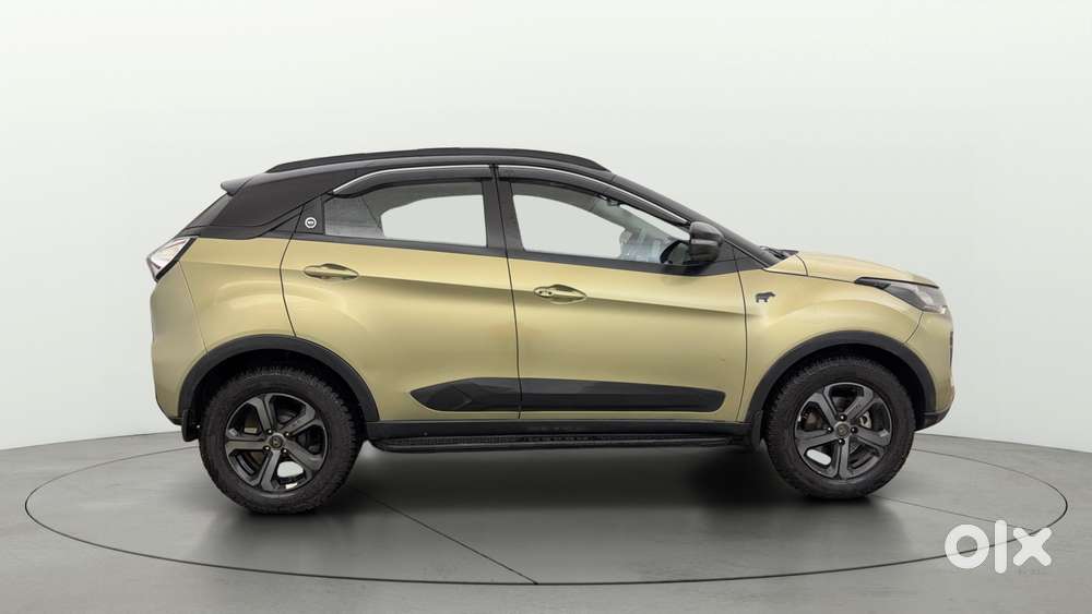 Tata Nexon 1.5 Revotorq Xza Plus Kaziranga, 2023, Petrol