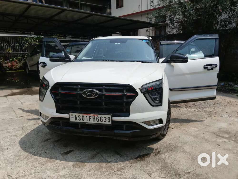 As-01 Creta Knight Diesel  Better Than New  27kmpl  Warranty