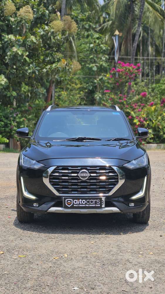 Nissan Magnite 1.0 Xv, 2022, Petrol