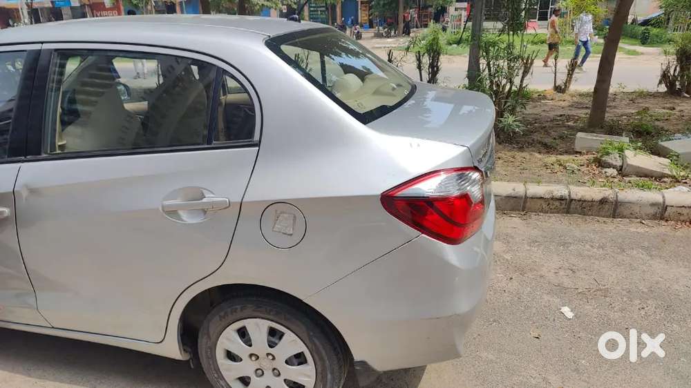 Honda Amaze S I-vtec Petrol  2016  38,195 Km  1st Owner  Excellent