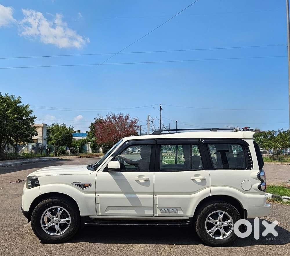 Mahindra Scorpio S10 At 2wd, 2017, Diesel