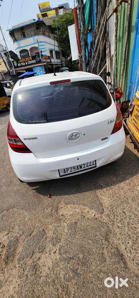Hyundai I20 2010 Car