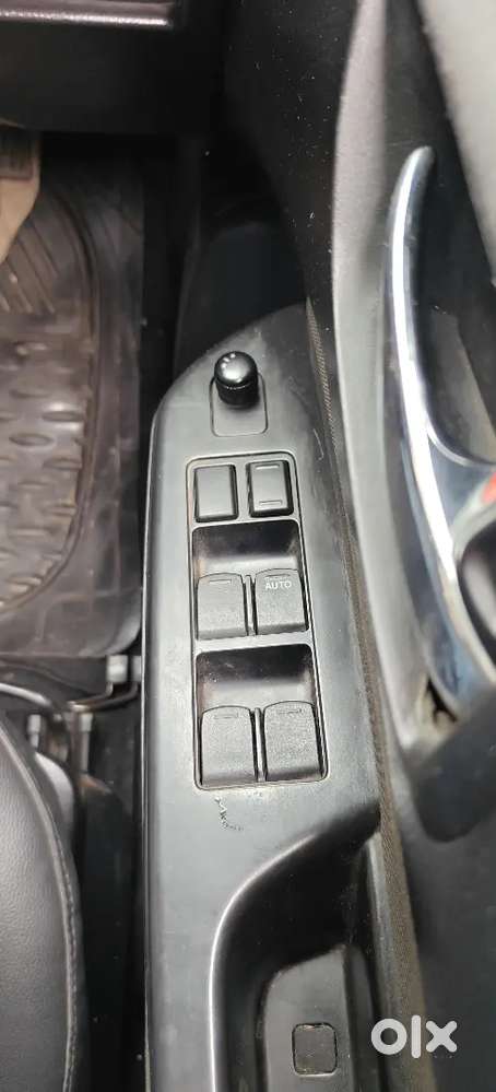 Maruti Suzuki Swift Petrol Manual 2014