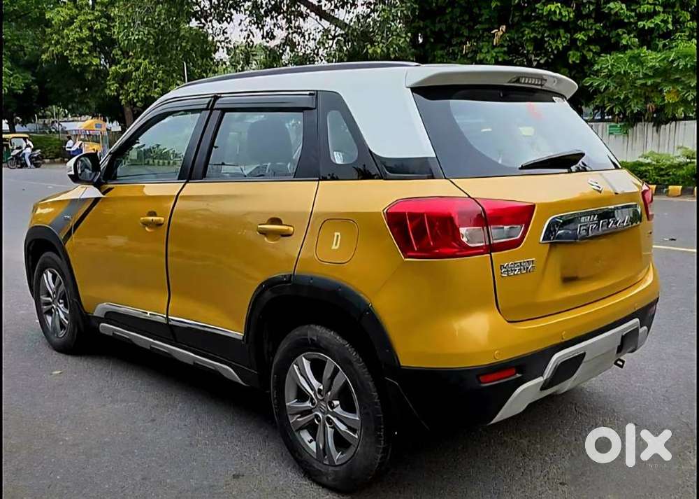 Maruti Suzuki Brezza Zdi+ Dual Tone, 2017, Diesel