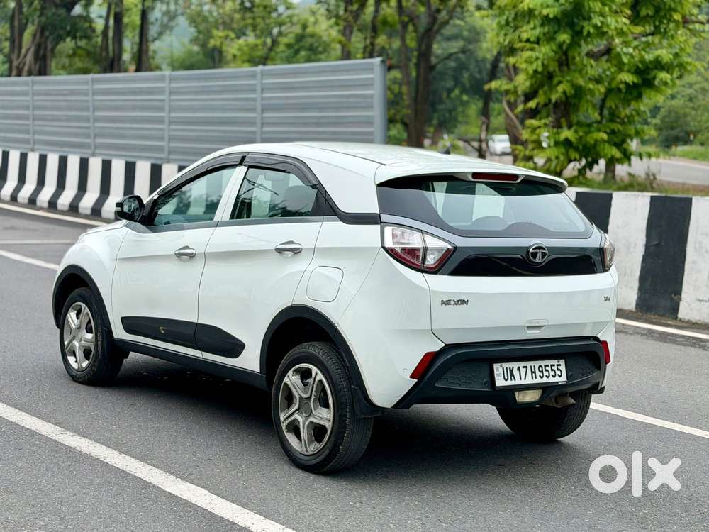 Tata Nexon 1.5 Revotorq Xm, 2018, Diesel