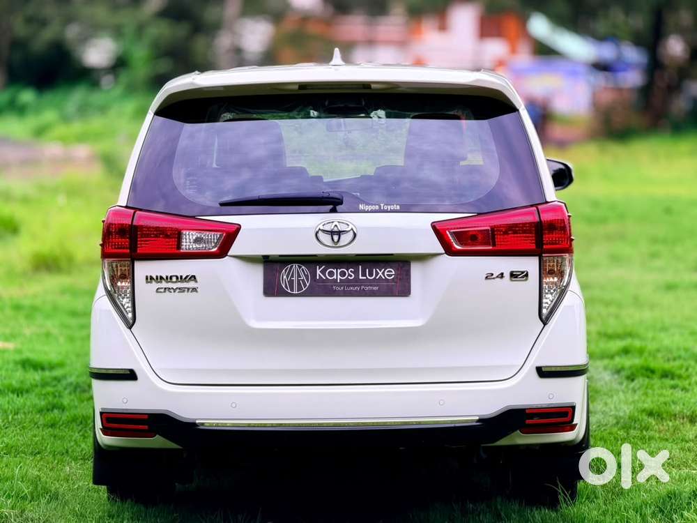 Toyota Innova Crysta Zx 2.4 Diesel 7 Seater, 2022, Diesel