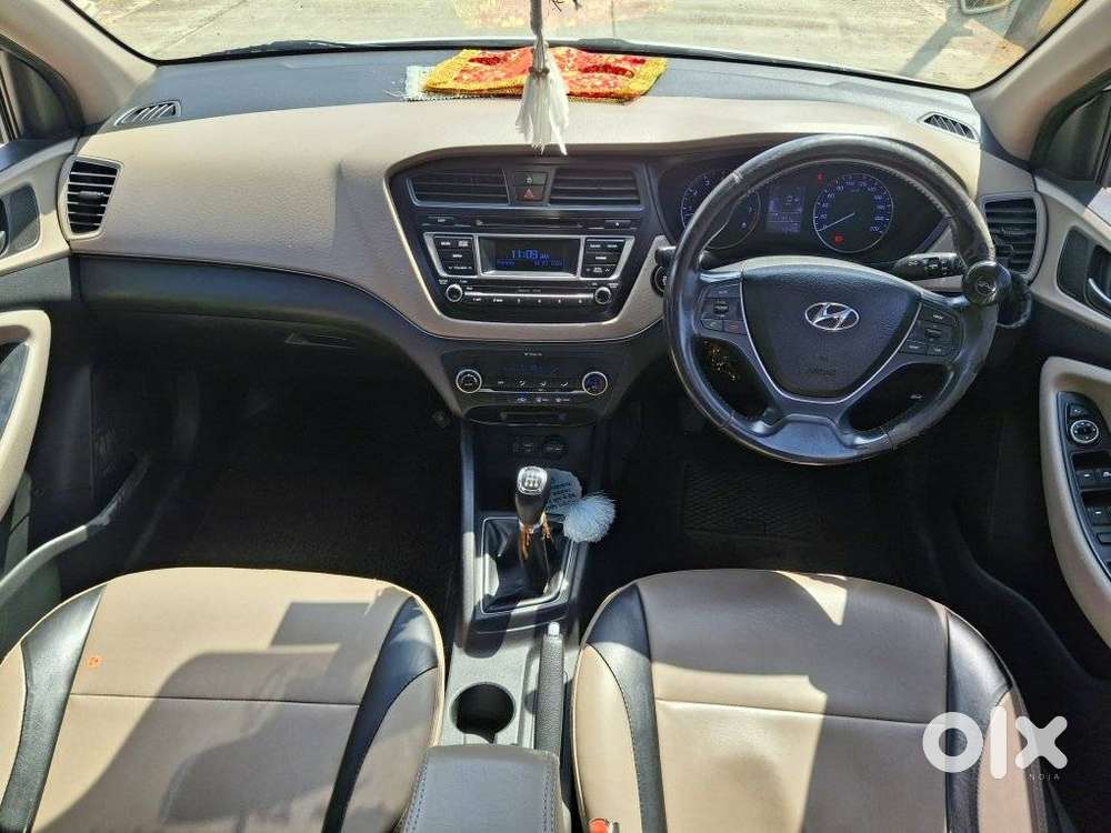 Hyundai Elite I20 Sportz (o) 1.2, 2015, Petrol