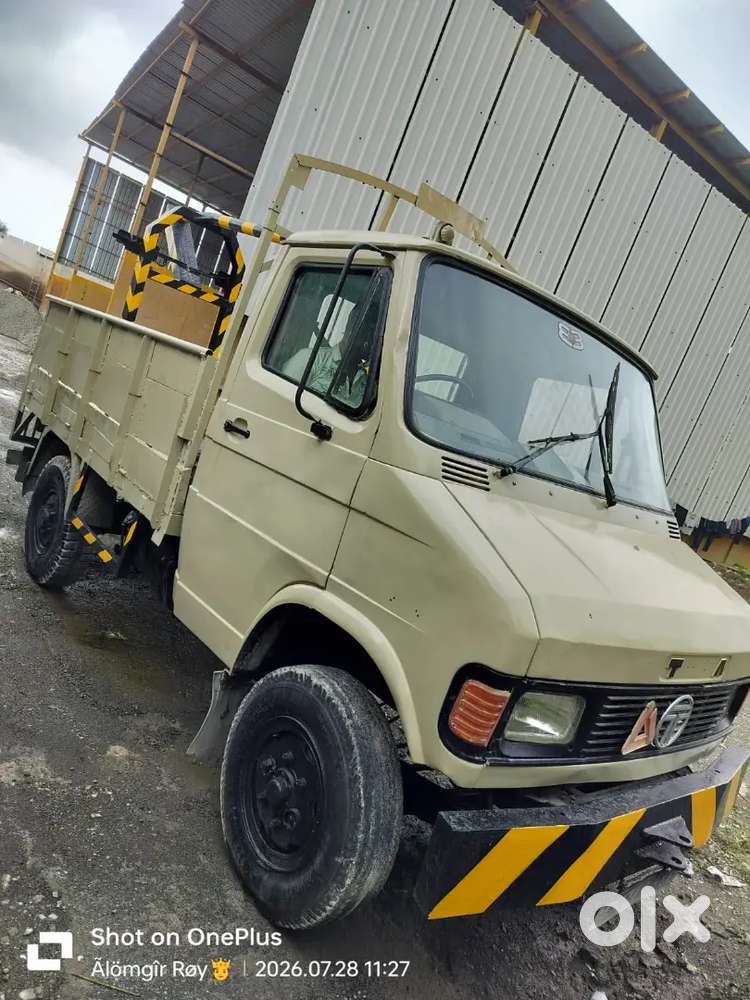Towing Vehicle