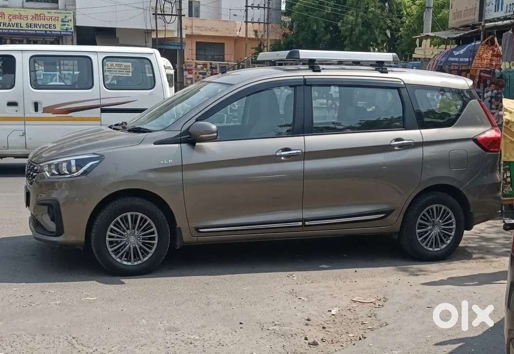 Maruti Suzuki Ertiga Vxi 2025