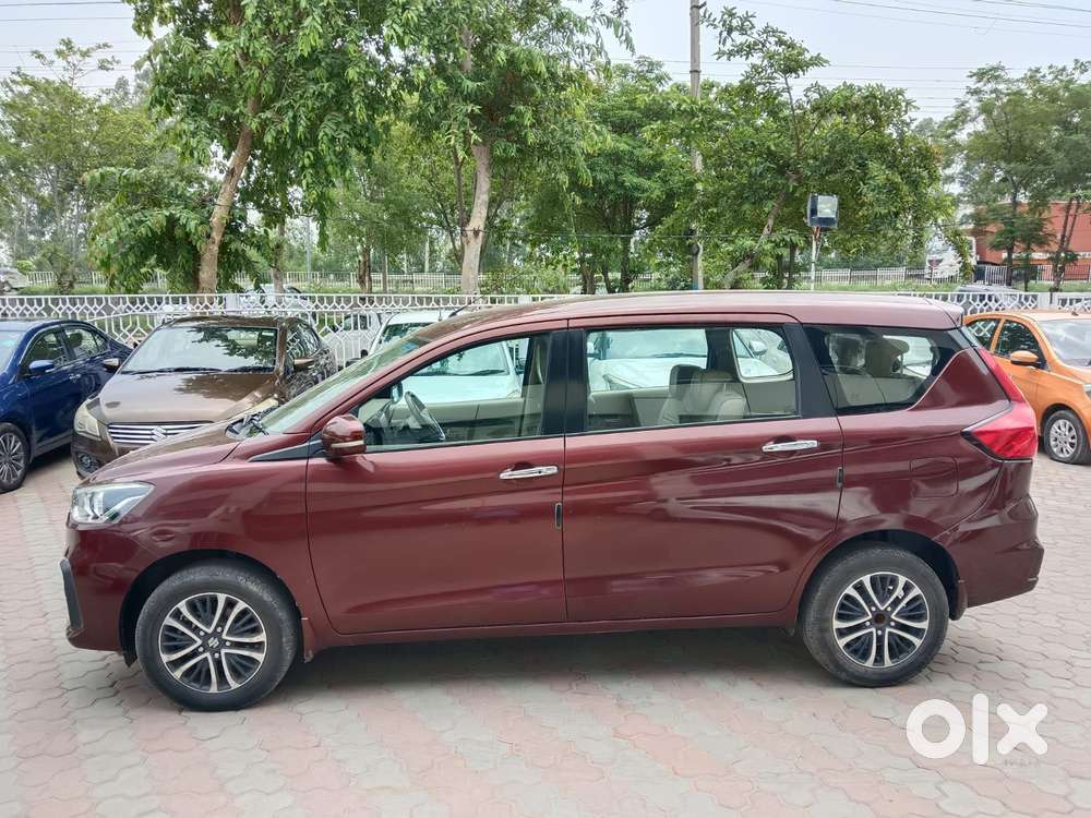 Maruti Suzuki Ertiga Zxi Plus At Shvs, 2022, Petrol