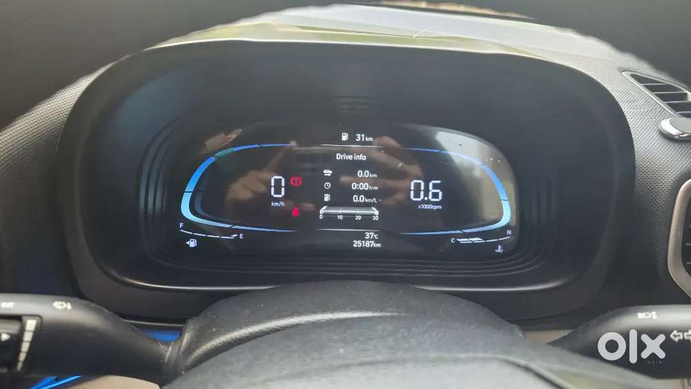 Urgent Sale Hyundai Venue Excellent Condition  Vvip Number 8001*