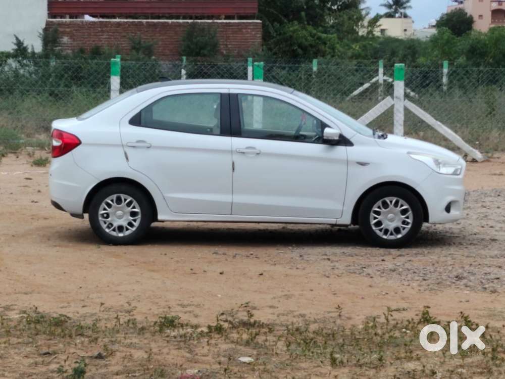 Ford Figo Aspire, 2015, Petrol