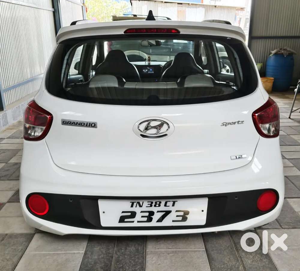 2019 Hyundai Grand I10 Sportz Petrol White Colour Tn38 Reg For Sale.
