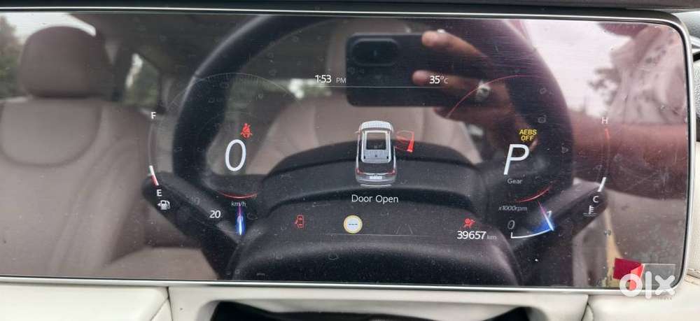 Mahindra Xuv700 2.2 Ax 7 Diesel At Str, 2023, Diesel