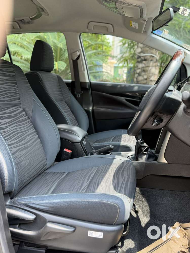 Toyota Innova Crysta [2020-ongoing] 2.7 Vx 7 Str, 2022, Petrol