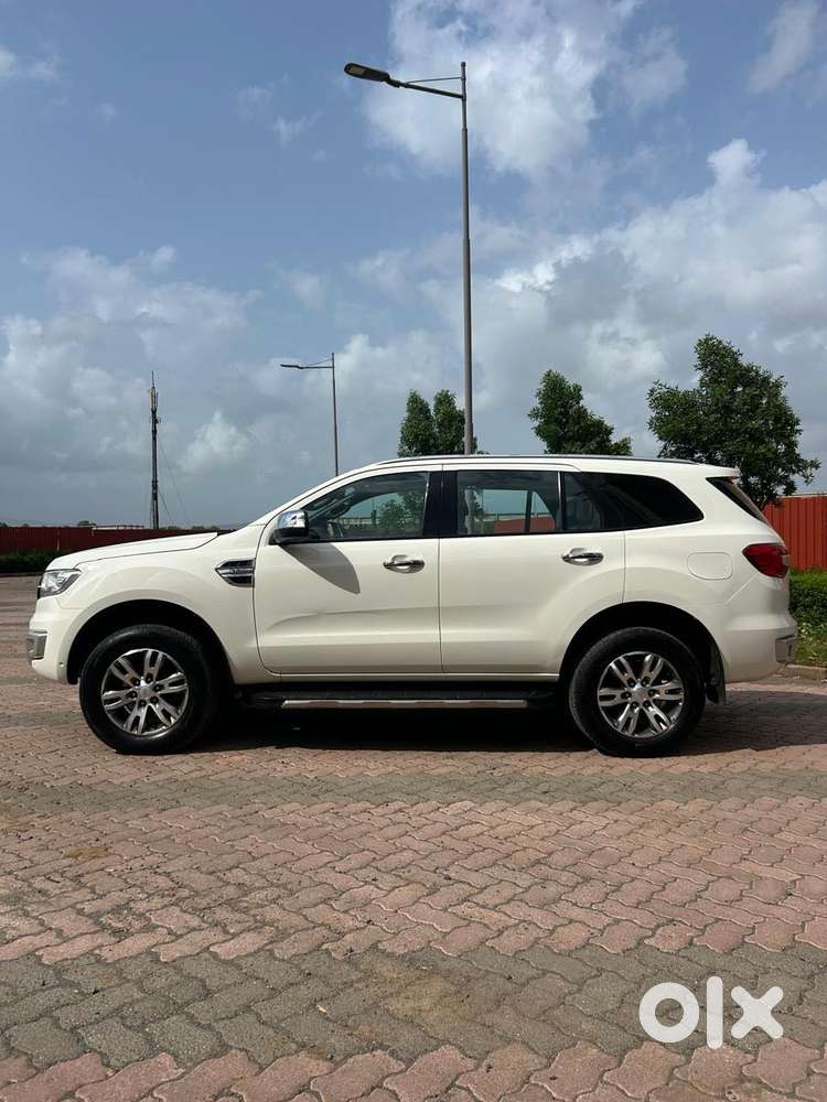 Ford Endeavour 3.2 Titanium 4x4 At, 2018, Diesel