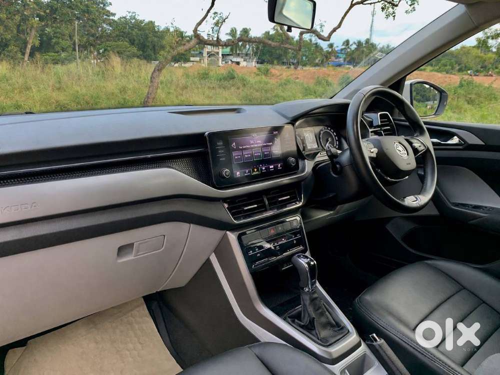 Skoda Kushaq 1.0 Tsi Ambition At, 2023, Petrol