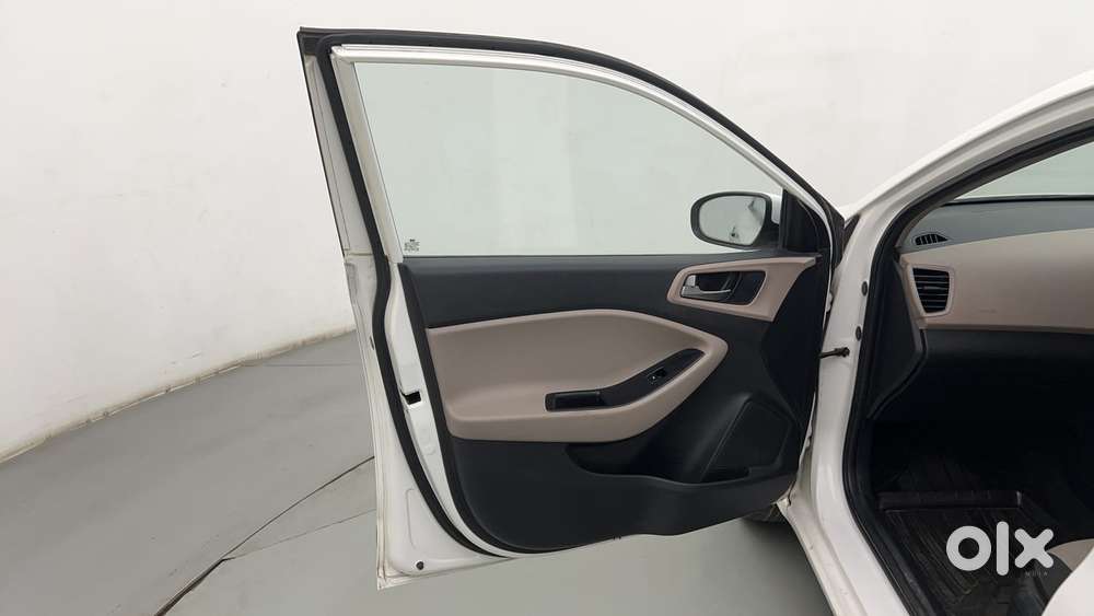 Hyundai Elite I20 Asta 1.4 Crdi, 2016, Petrol