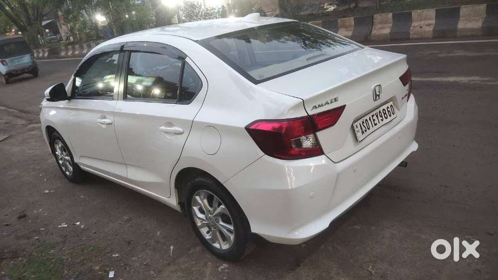 Honda Amaze 1.2 V I-vtec Mt, 2022, Petrol