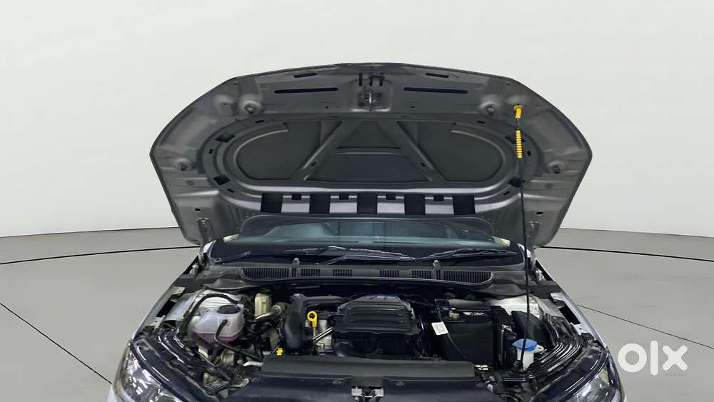 Skoda Slavia 1.0 Ambition Tsi At, 2023, Petrol
