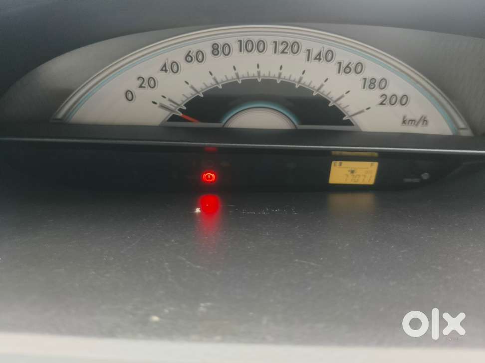 Toyota Etios Liva 2011-2012 G, 2012, Petrol