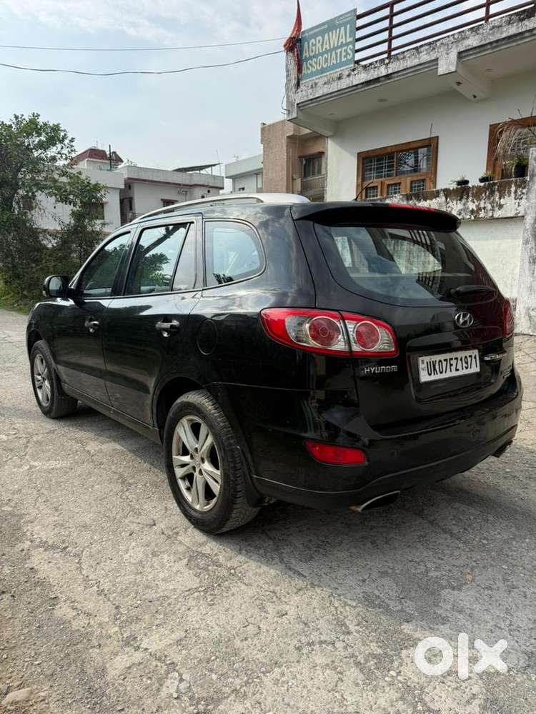 Hyundai Santa Fe 2011 Diesel 4x4 Automatic